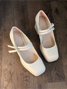 Aldo Cream Patent Mary Jane Block Heels